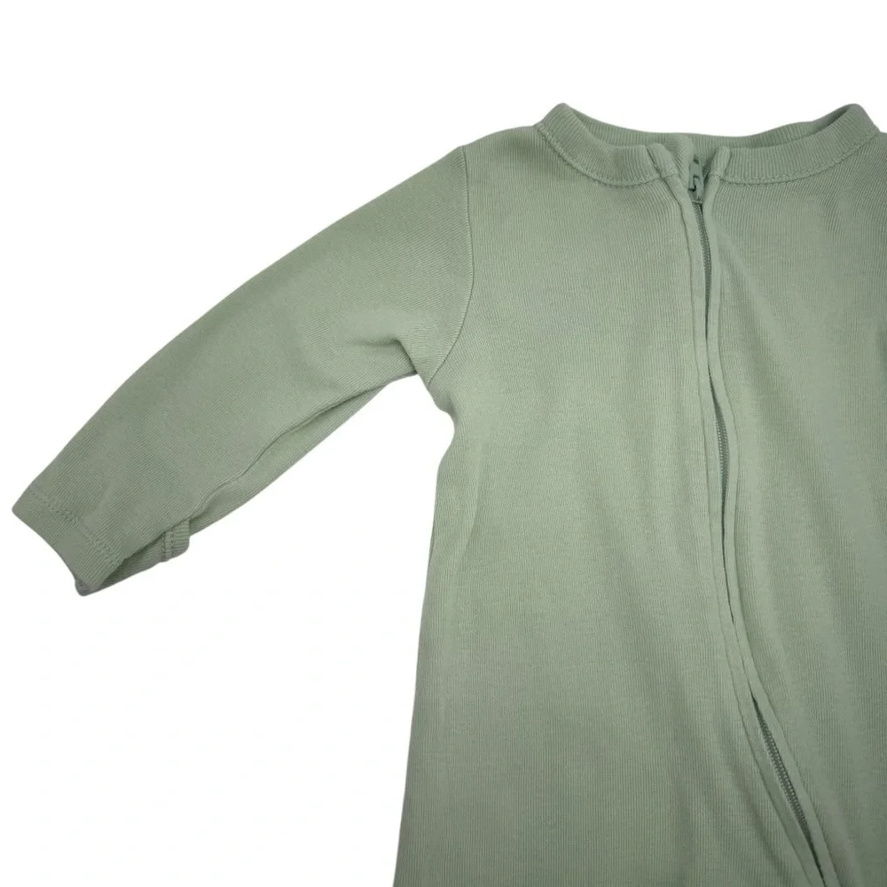 Old Navy Green Footie One Piece with Cozy Fabric